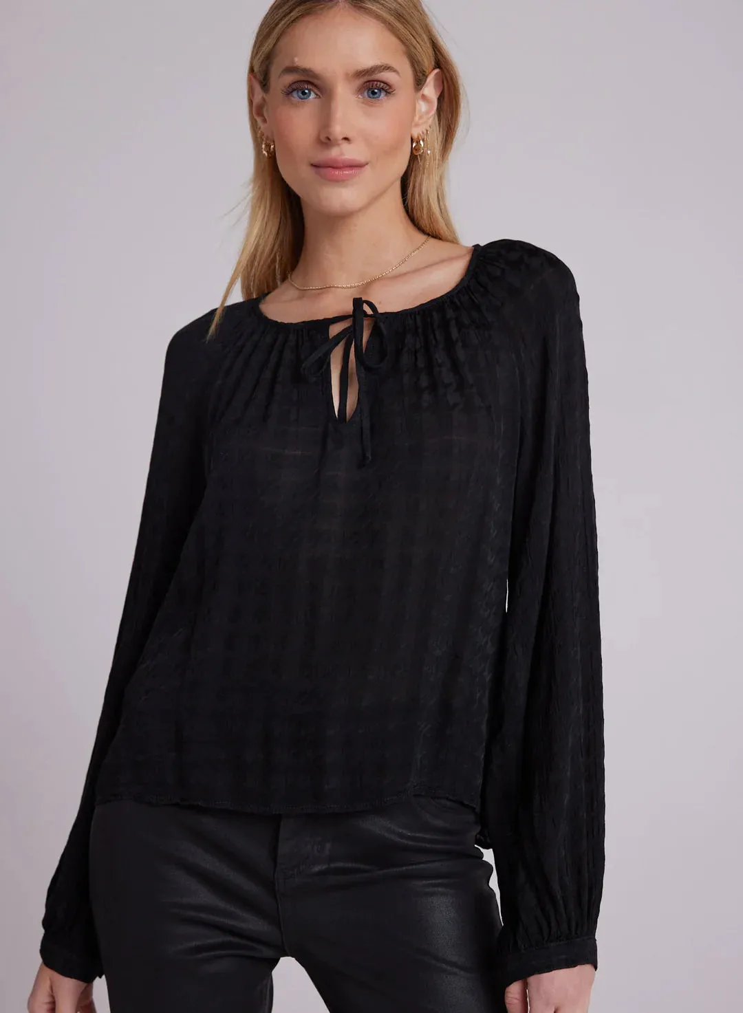 Bella Dahl Houndstooth Tie Front Blouse