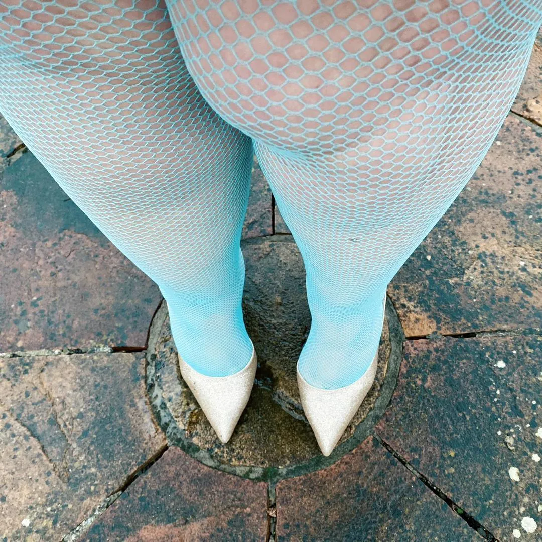 Fishnets - Blue Hawaiian