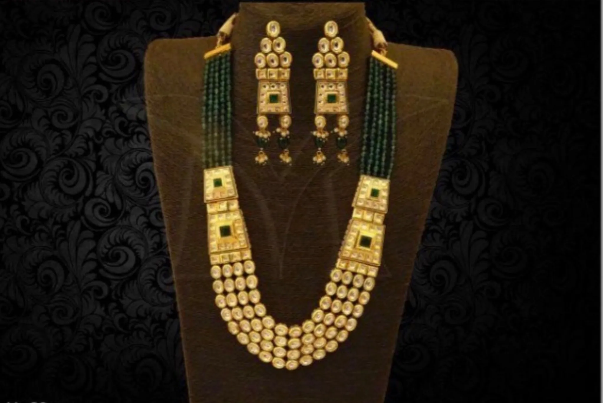 Green Kundan Long Necklace & Earring Set