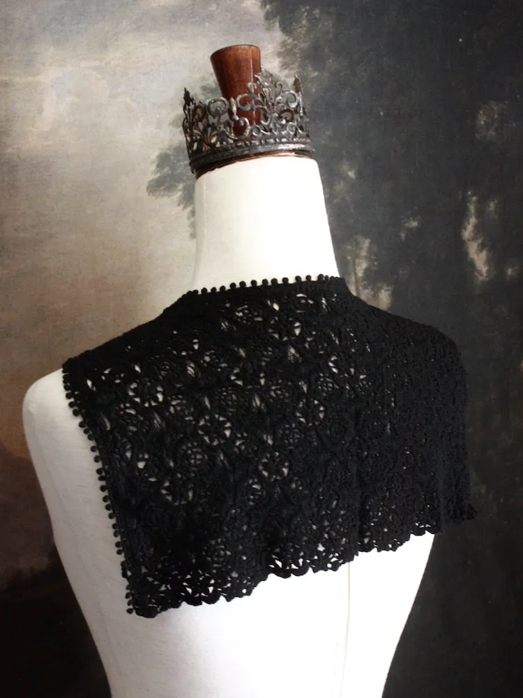 Historically Inspired Floral Crochet Folk Shawl / Capelet in Gothic Black