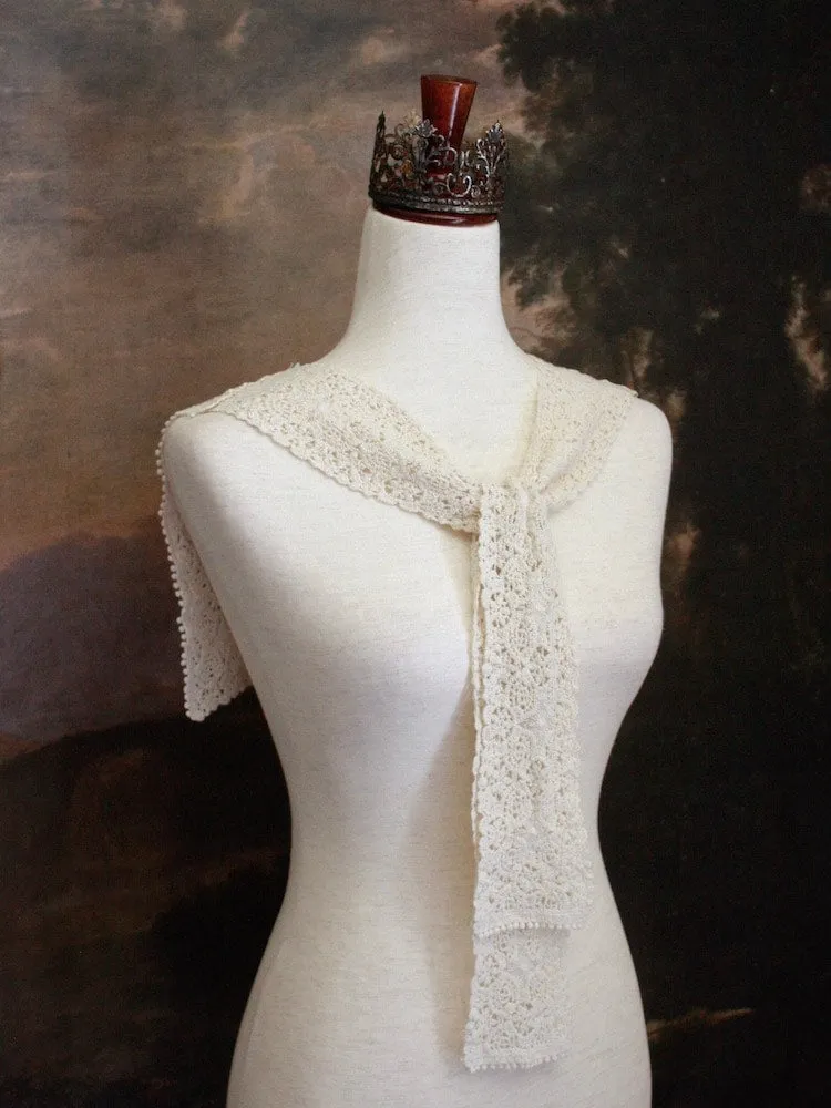 Historically Inspired Floral Crochet Folk Shawl / Capelet in Ivory