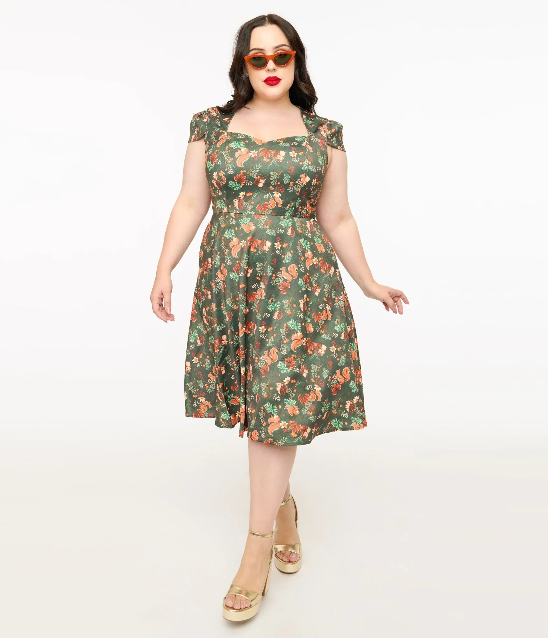 Voodoo Vixen Plus Size 1950s Green Woodland Creatures Print Swing Dress