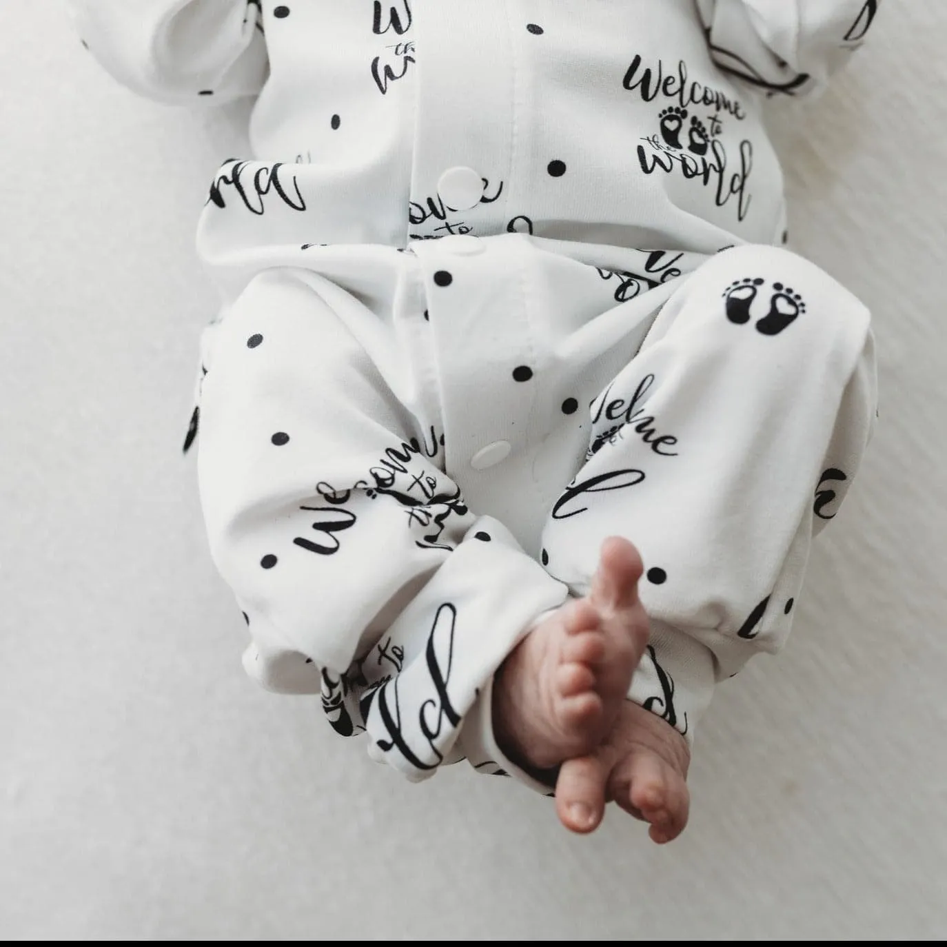 Welcome to the World - Newborn Coming Home Outfit